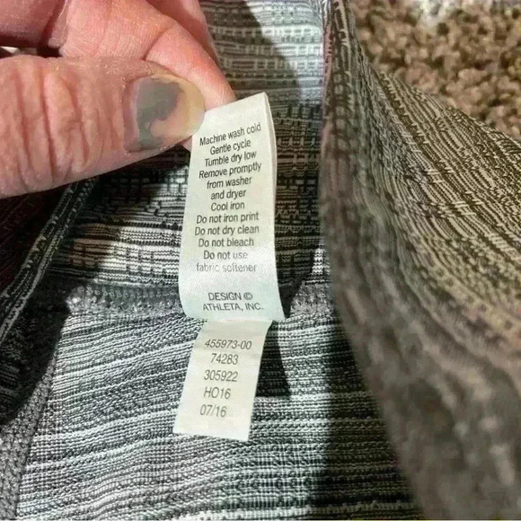 Athleta Gray Texture Tight Leggings Womens XS Stripe Yoga Stretch Athletic - Picture 7 of 10